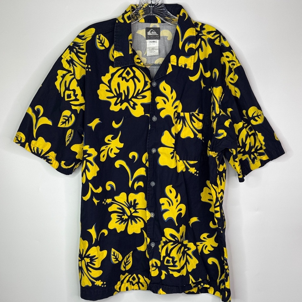 Vintage Quicksilver Hawaiian Navy Yellow Short Sleeve Button Down Shirt Large